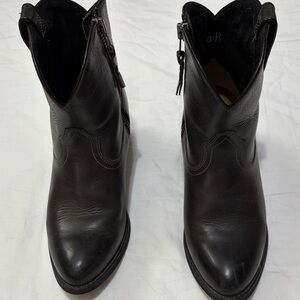 Ariat dark gray Leather Boots